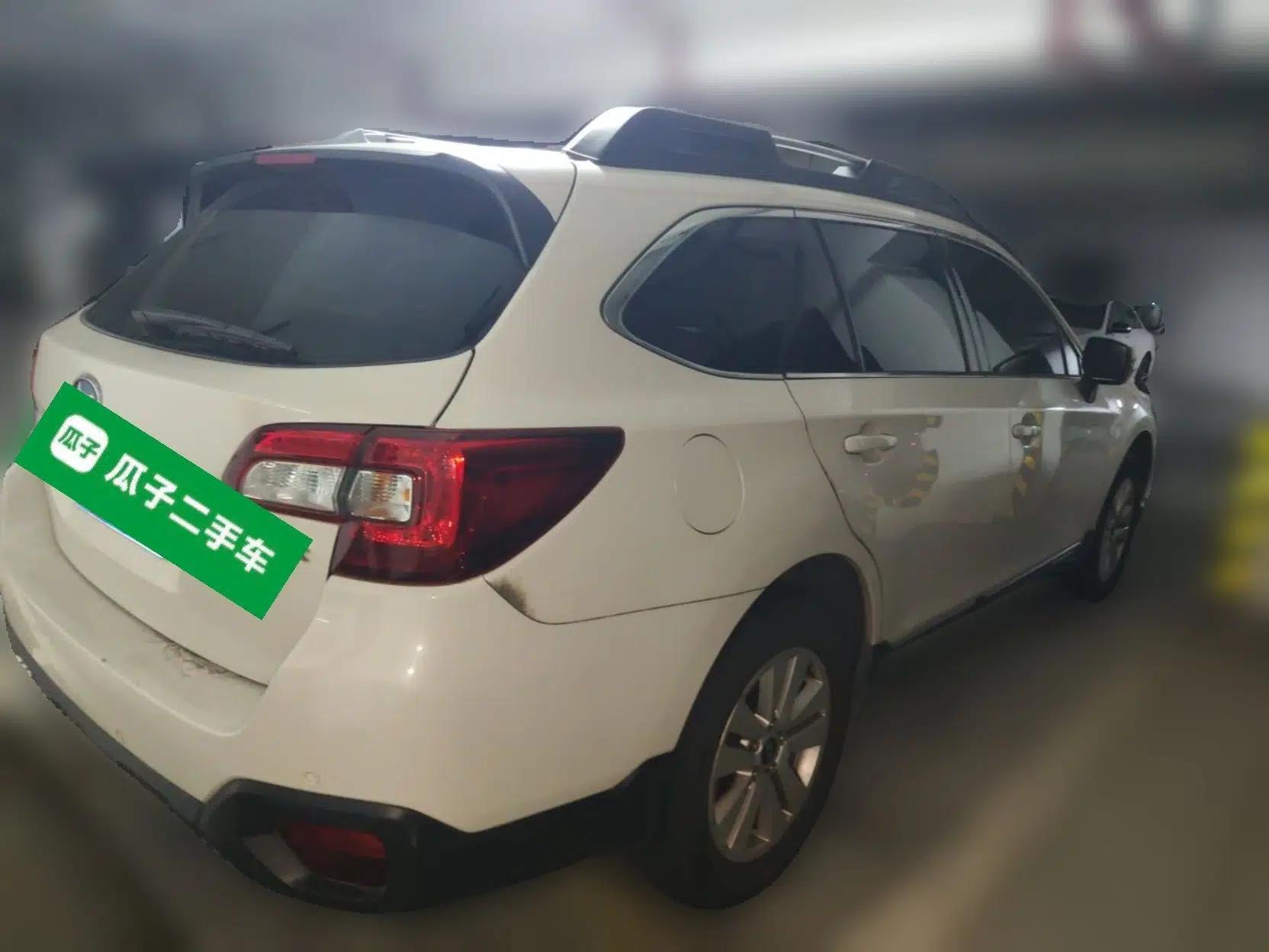 Subaru Outback 2015 2.5i Luxury Navigation Edition — миниатюра 6