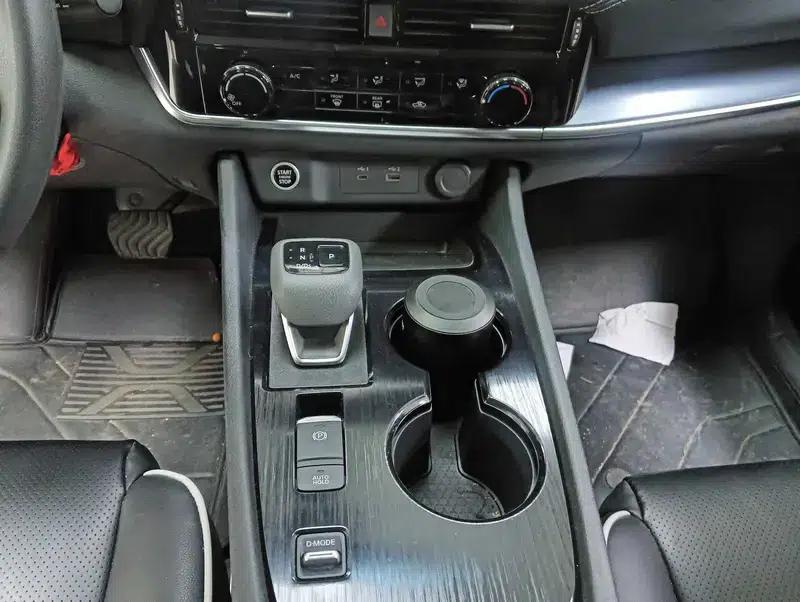 Nissan Qashqai 2023 1.3T Elite Edition — миниатюра 8