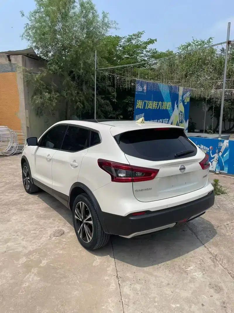 Nissan Qashqai 2021 2.0L XV TOP Flagship Edition — миниатюра 4