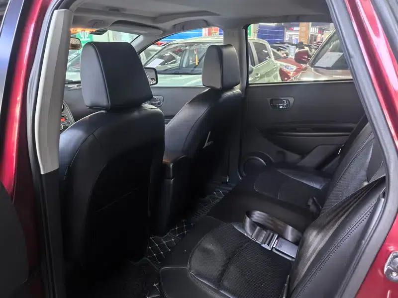Nissan Qashqai 2012 2.0XV CVT 2WD — миниатюра 10