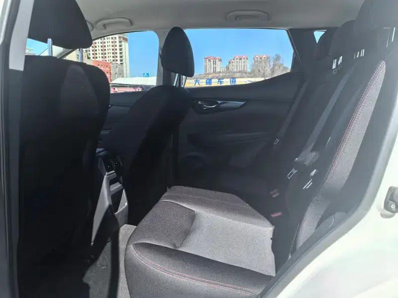 Nissan Qashqai 2019 2.0L CVT Smart Edition — миниатюра 9