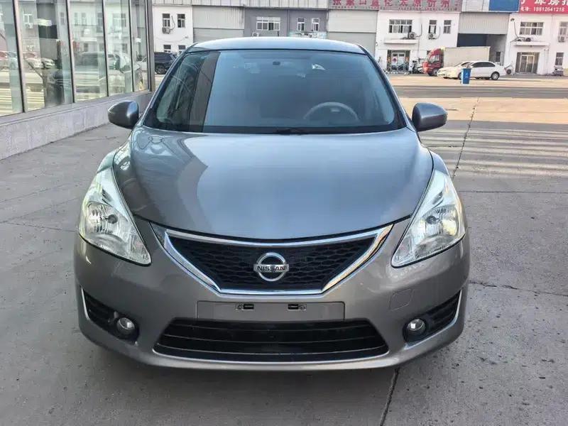 2011 Tiida 1.6L CVT Comfort Model — миниатюра 2