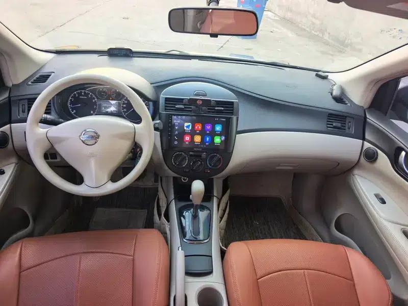 2011 Tiida 1.6L CVT Comfort Model — миниатюра 7