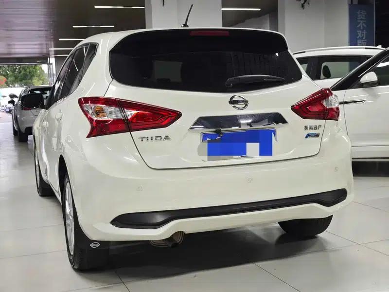 2016 Tiida 1.6L CVT Sport Edition — миниатюра 3