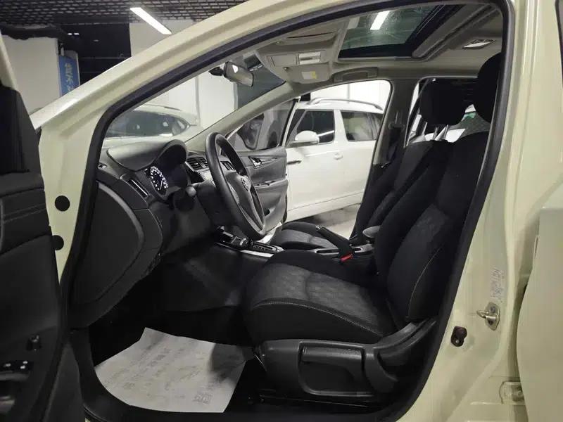 2016 Tiida 1.6L CVT Sport Edition — миниатюра 7