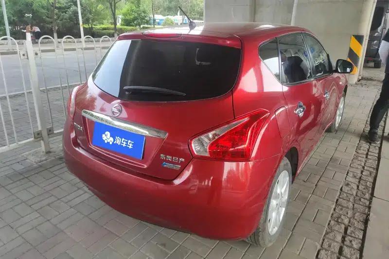 Tiida 2011 1.6L CVT Smart — миниатюра 3