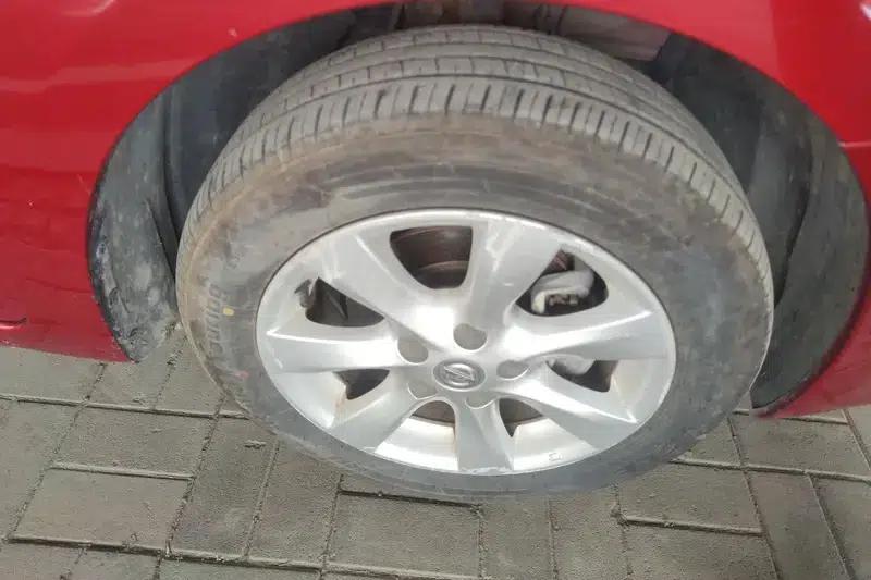Tiida 2011 1.6L CVT Smart — миниатюра 7