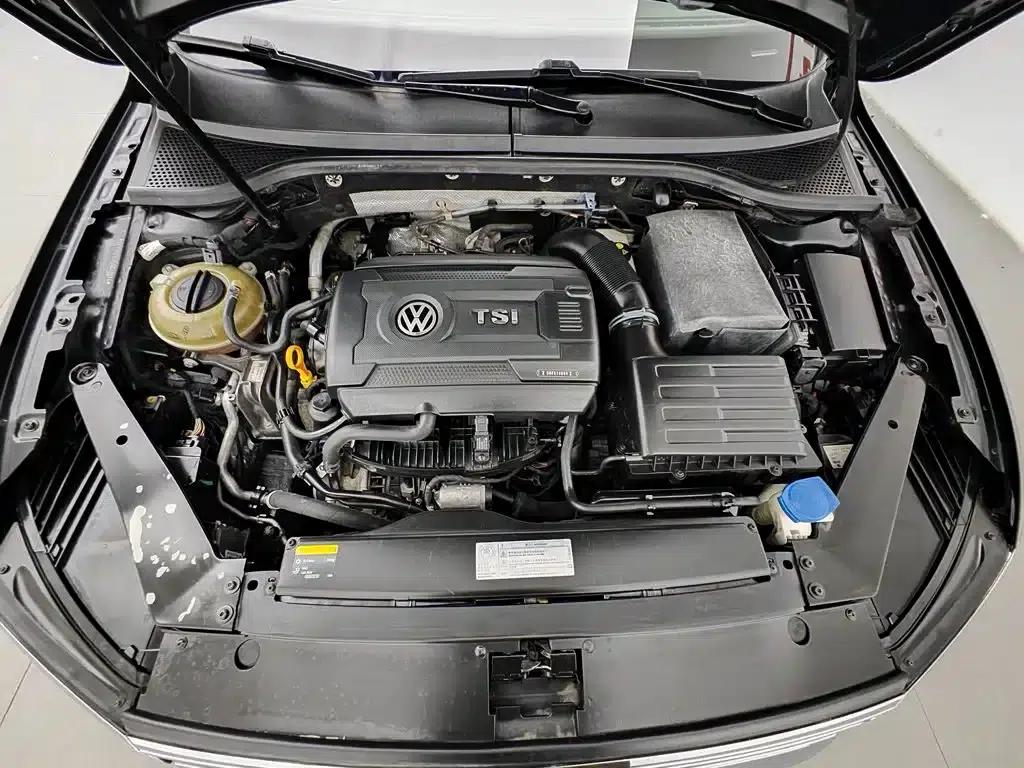 2017 Volkswagen Passat 330TSI DSG Luxury — миниатюра 6