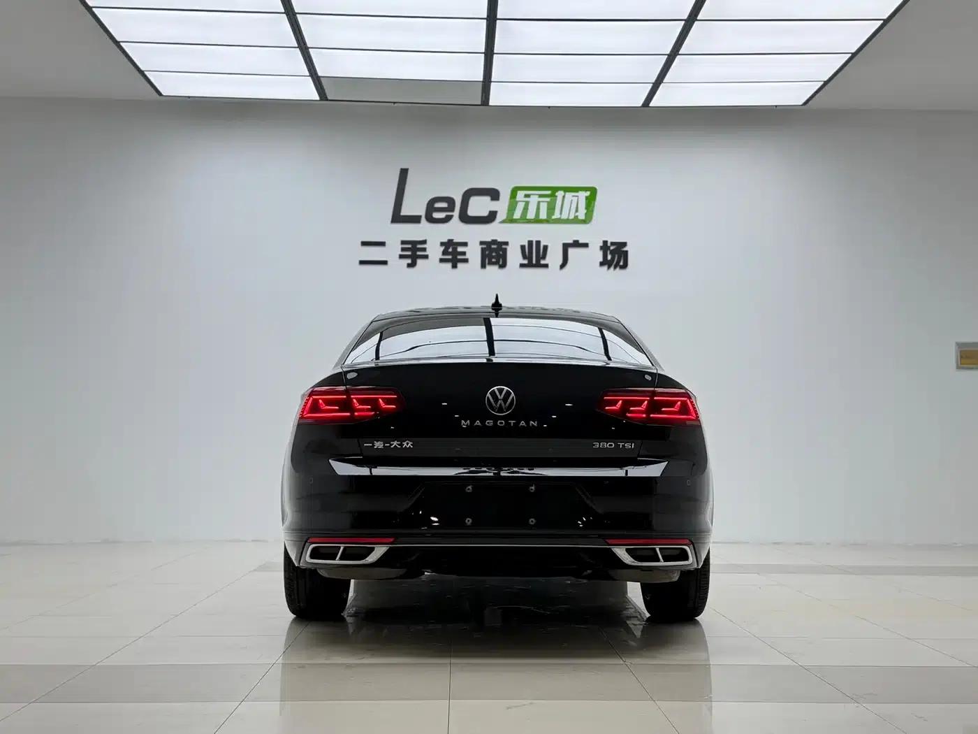 Volkswagen Magotan 2023 2 Millionth Unit Commemorative Edition 380TSI DSG Flagship Model — миниатюра 14