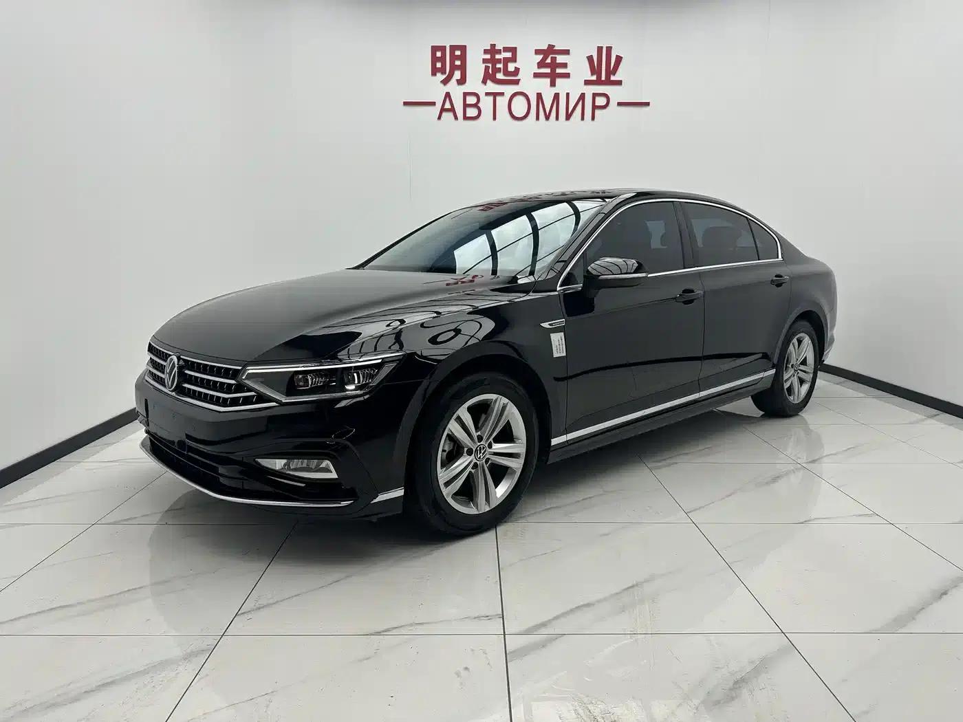 Volkswagen Magotan 2023 2 Millionth Unit Commemorative Edition 280TSI DSG Comfort Model — миниатюра 1