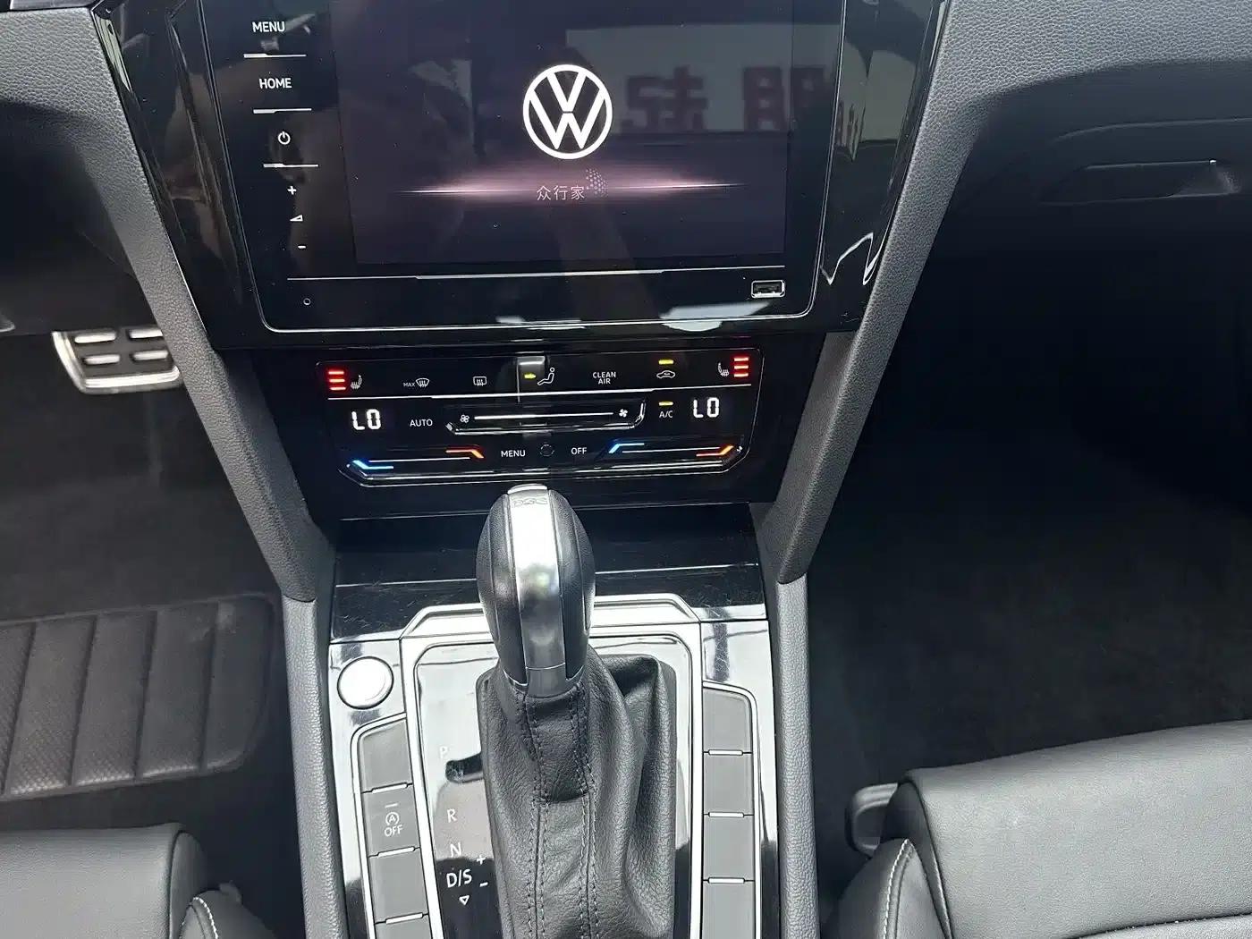 Volkswagen Magotan 2023 2 Millionth Unit Commemorative Edition 280TSI DSG Comfort Model — миниатюра 14