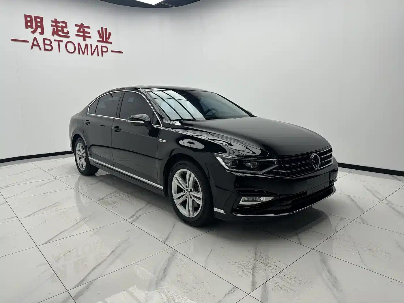 Volkswagen Magotan 2023 2 Millionth Unit Commemorative Edition 280TSI DSG Comfort Model — миниатюра 3