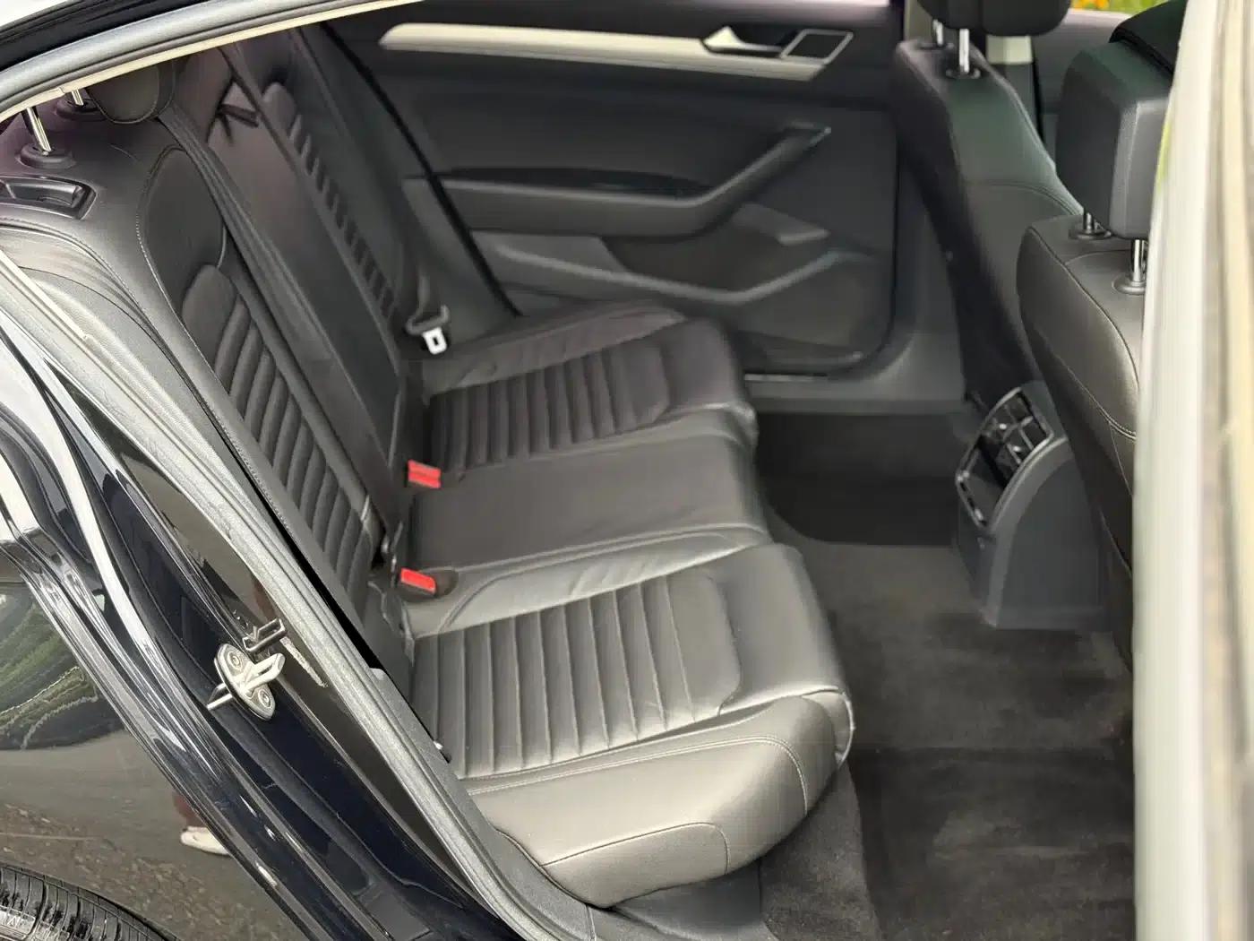 2019 Volkswagen Magotan 330TSI DSG Leading Edition (China VI Emission Standard) — миниатюра 12