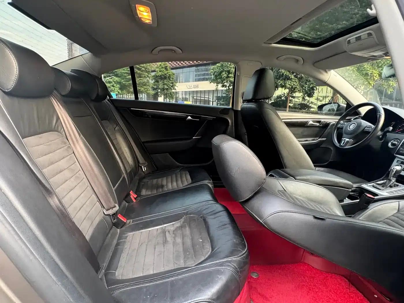 2015 Volkswagen Passat 1.8TSI Luxury — миниатюра 26