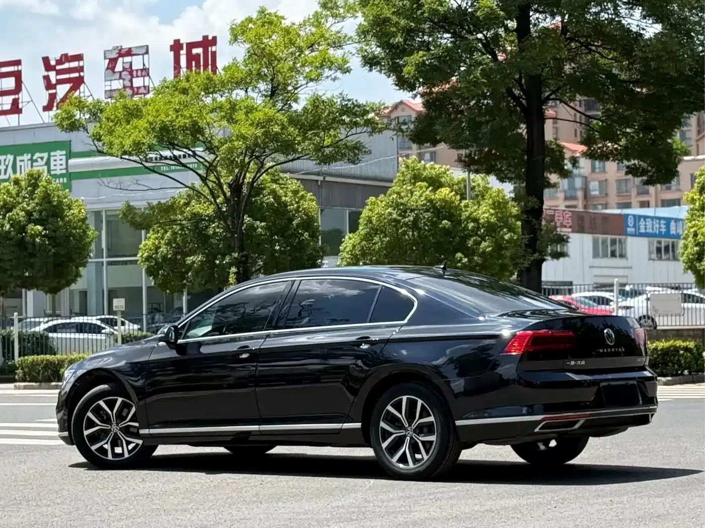 2020 Volkswagen Passat 330TSI DSG Leading Edition — миниатюра 6