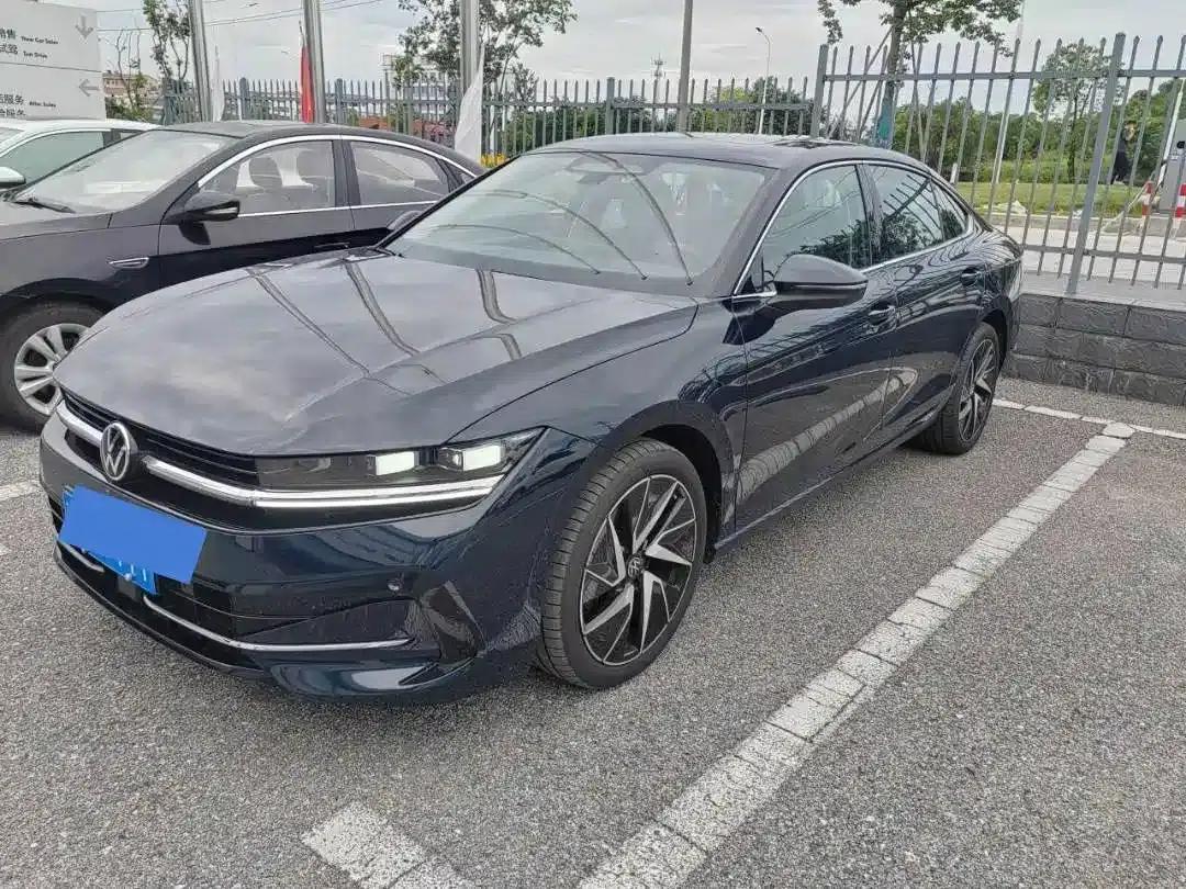 2024 Volkswagen Magotan 380TSI DSG Supreme Edition — миниатюра 1