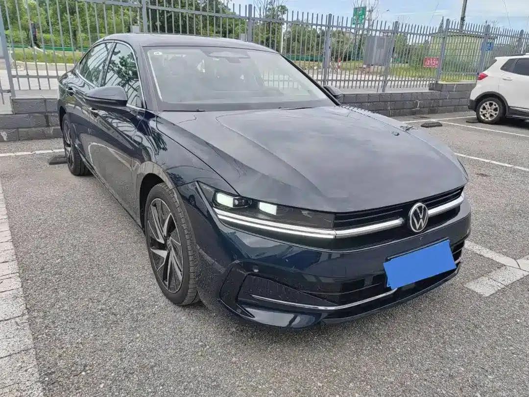 2024 Volkswagen Magotan 380TSI DSG Supreme Edition — миниатюра 2