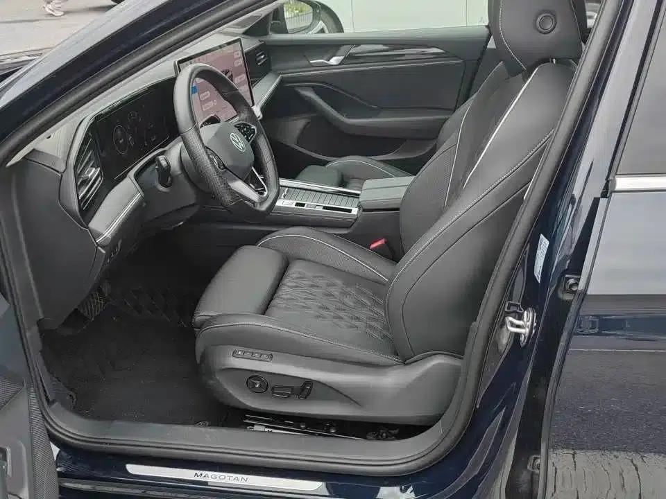 2024 Volkswagen Magotan 380TSI DSG Supreme Edition — миниатюра 7