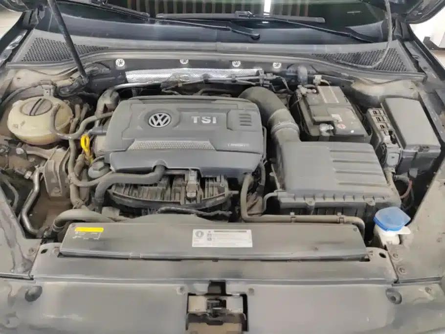 2018 Volkswagen Passat 330TSI DSG Leading Edition — миниатюра 10