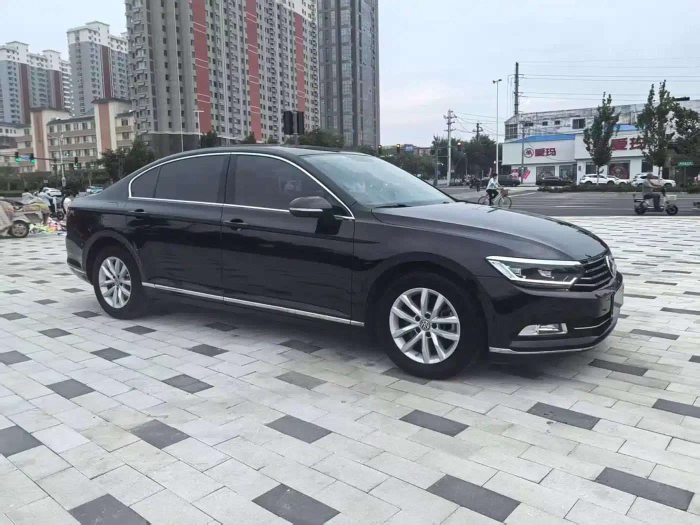 2019 Volkswagen Magotan 280TSI DSG Comfort Model (China VI Emission Standard) — миниатюра 3