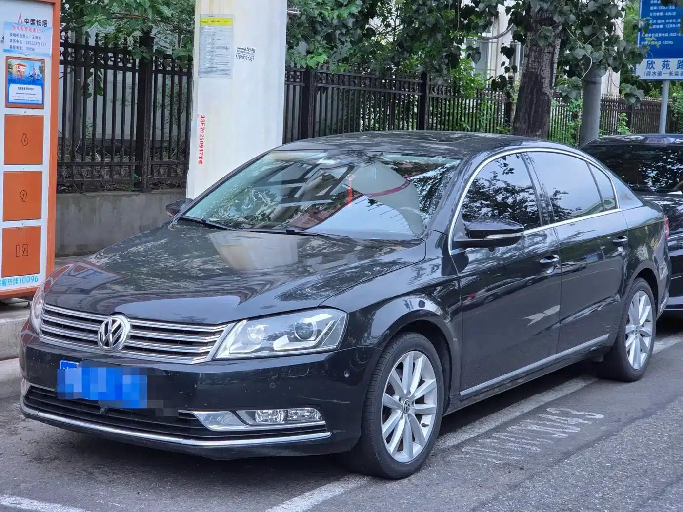 2013 Volkswagen Passat 1.8TSI Premium — миниатюра 1
