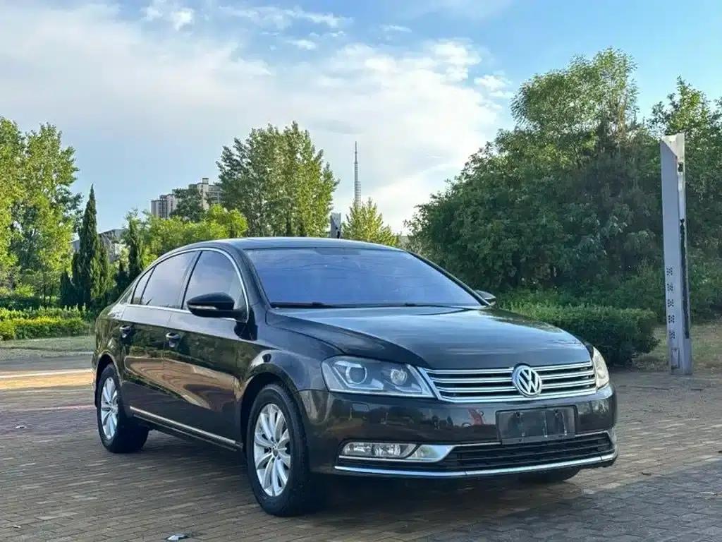 2012 Volkswagen Passat 1.8TSI Luxury — миниатюра 3