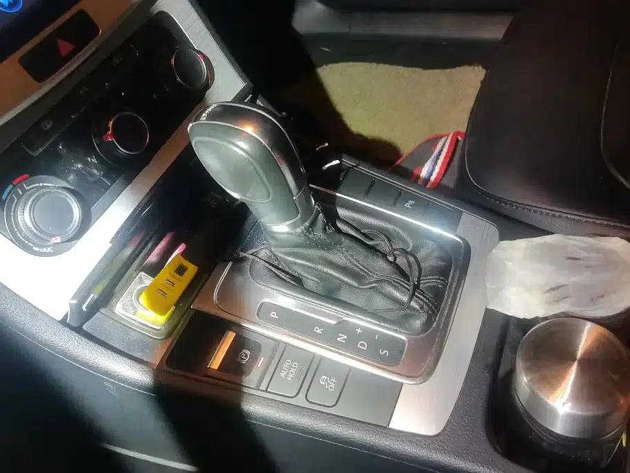 2013 Volkswagen Passat 1.8TSI Leading Edition — миниатюра 16