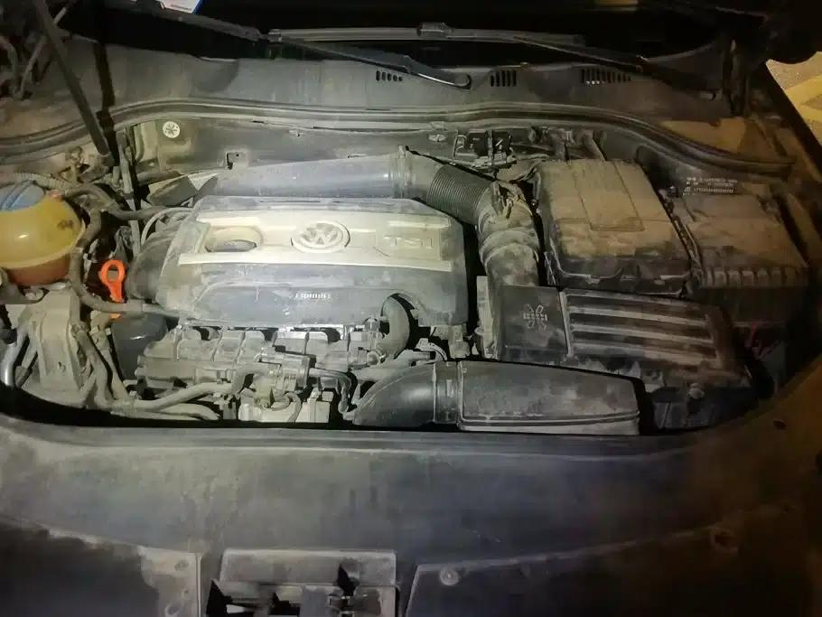 2013 Volkswagen Passat 1.8TSI Leading Edition — миниатюра 10