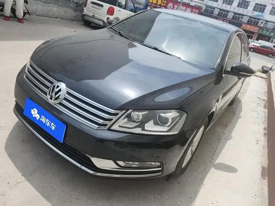 2013 Volkswagen Passat 1.8TSI Luxury — миниатюра 1