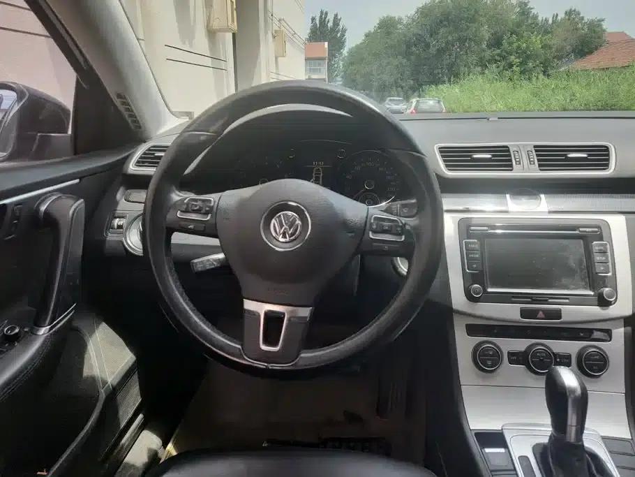 2013 Volkswagen Passat 1.8TSI Luxury — миниатюра 15