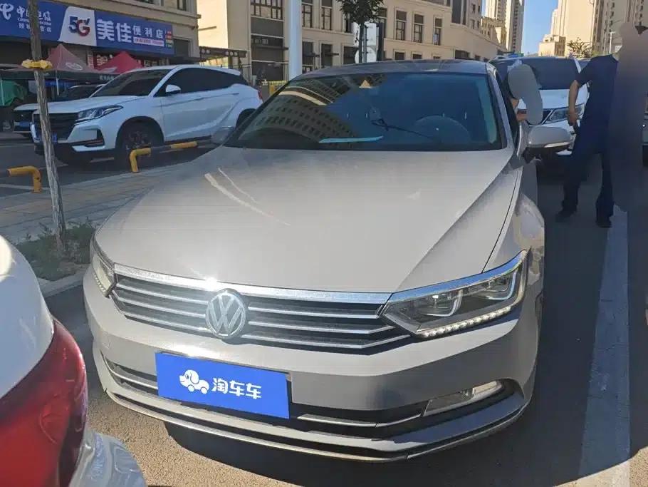 2018 Volkswagen Magotan Facelift 330TSI DSG Luxury Model — миниатюра 2