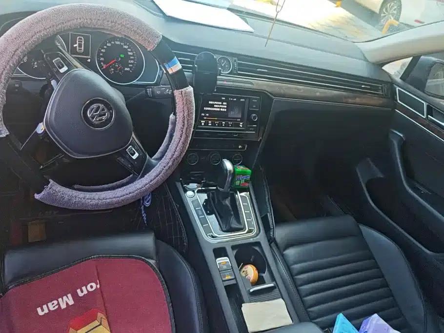 2018 Volkswagen Magotan Facelift 330TSI DSG Luxury Model — миниатюра 12