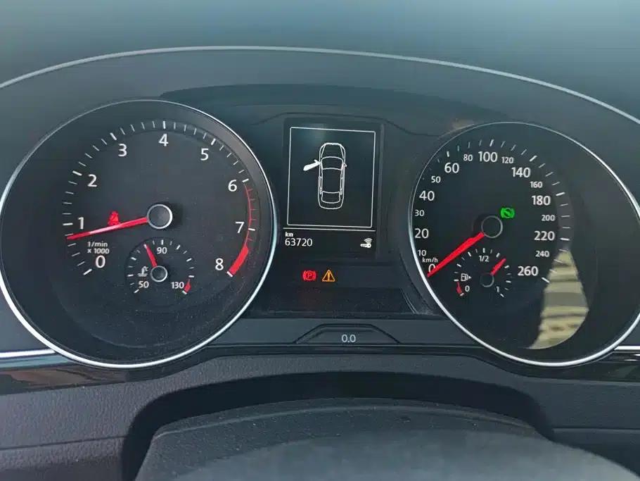 2018 Volkswagen Magotan Facelift 330TSI DSG Luxury Model — миниатюра 14