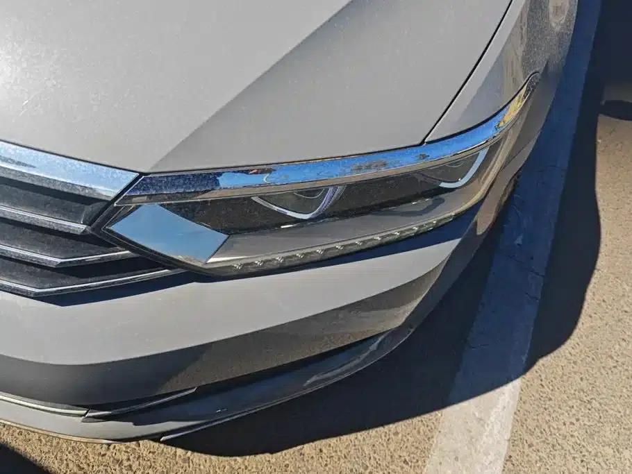 2018 Volkswagen Magotan Facelift 330TSI DSG Luxury Model — миниатюра 5