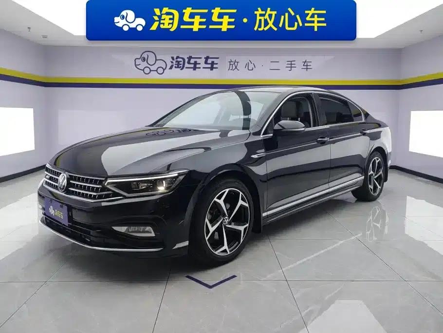 Volkswagen Magotan 2023 2 Millionth Unit Commemorative Edition 330TSI DSG Luxury — миниатюра 1