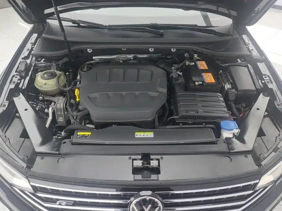 Volkswagen Magotan 2023 2 Millionth Unit Commemorative Edition 330TSI DSG Luxury — миниатюра 10