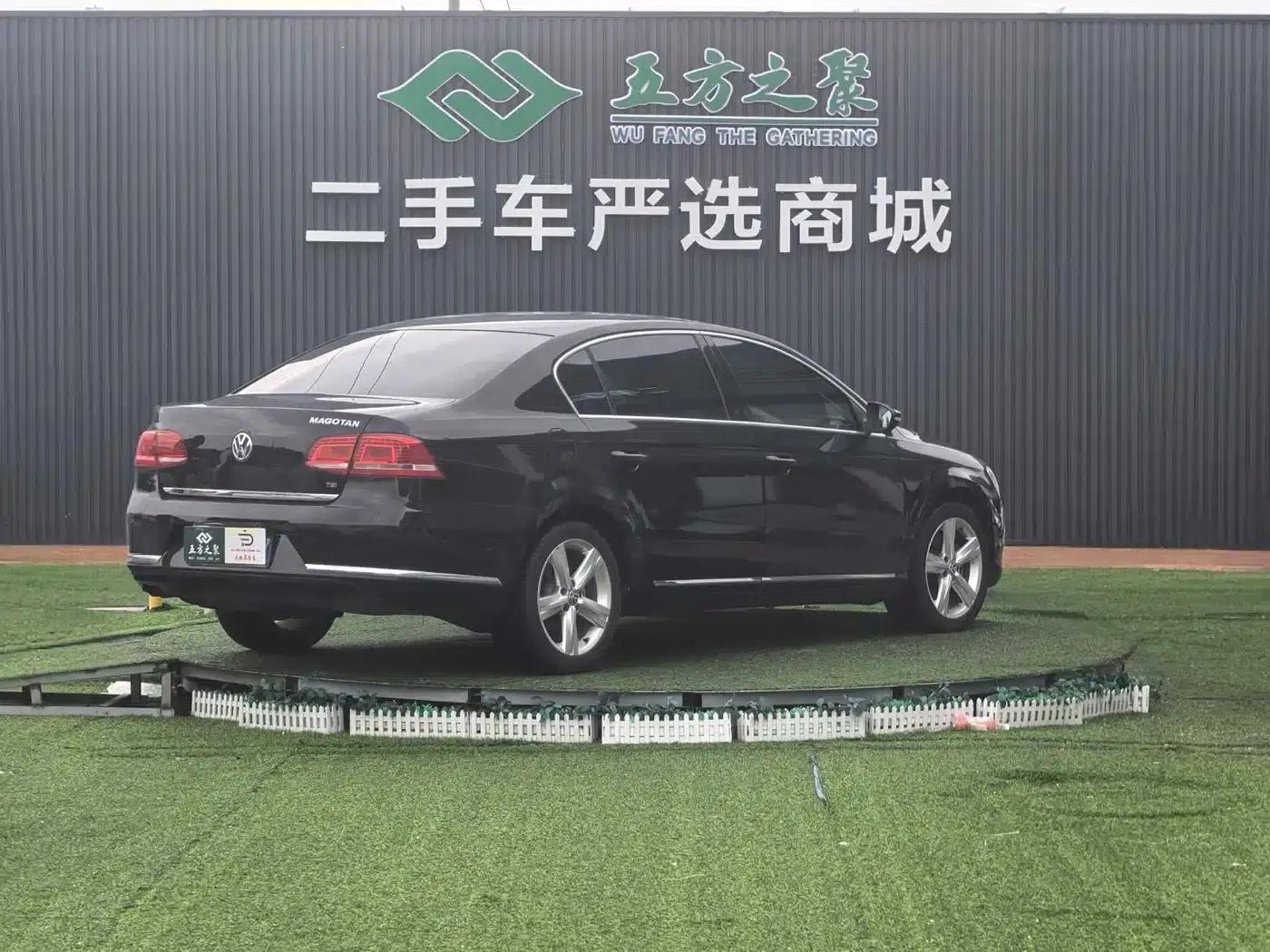 2012 Volkswagen Passat 2.0TSI Premium — миниатюра 20