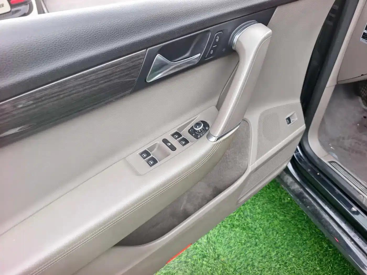 2012 Volkswagen Passat 2.0TSI Premium — миниатюра 8