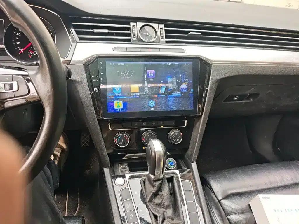 2017 Volkswagen Magotan 330TSI DSG Leading Edition — миниатюра 14