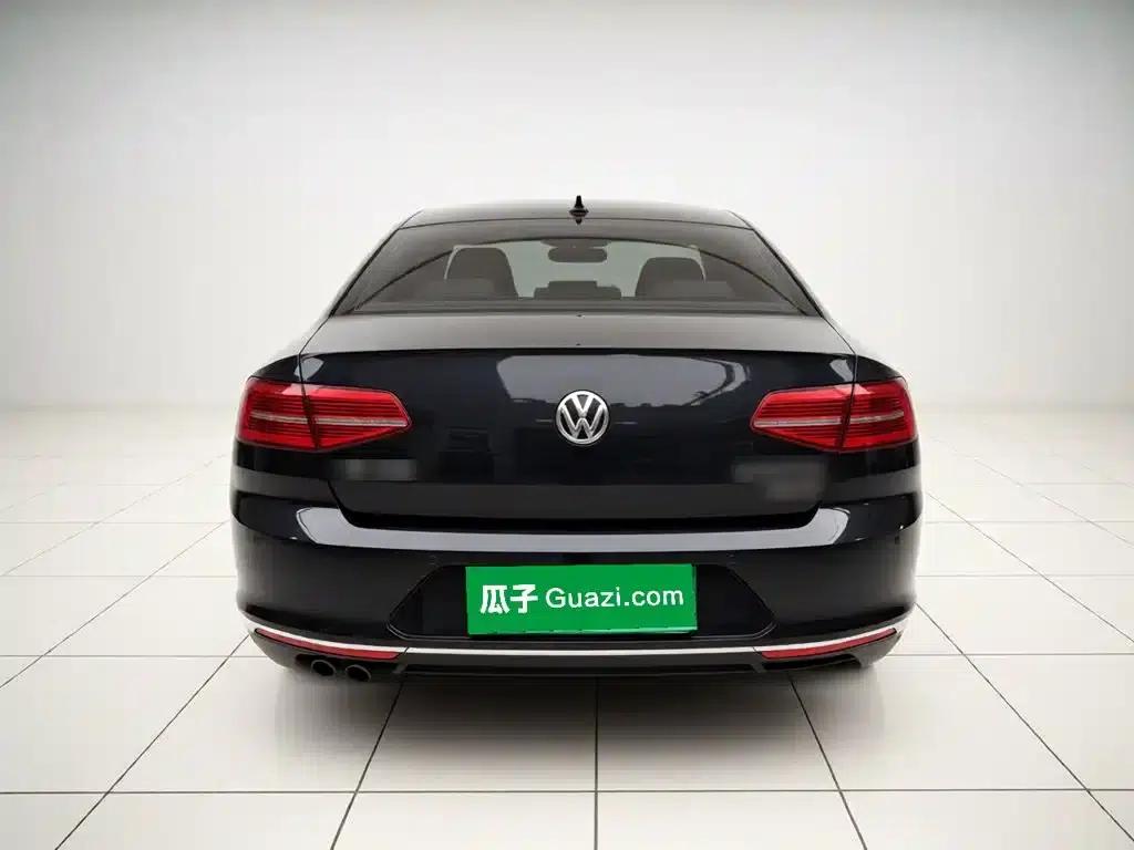 2017 Volkswagen Magotan 330TSI DSG Leading Edition — миниатюра 5