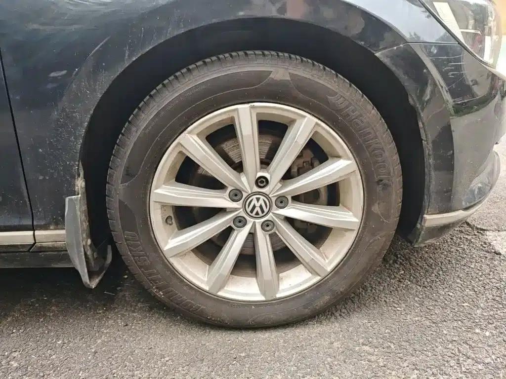 2017 Volkswagen Magotan 330TSI DSG Leading Edition — миниатюра 8