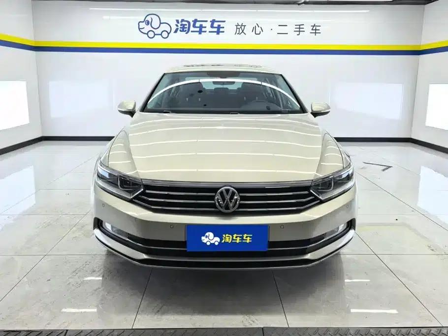 2018 Volkswagen Magotan 330TSI DSG Luxury — миниатюра 2