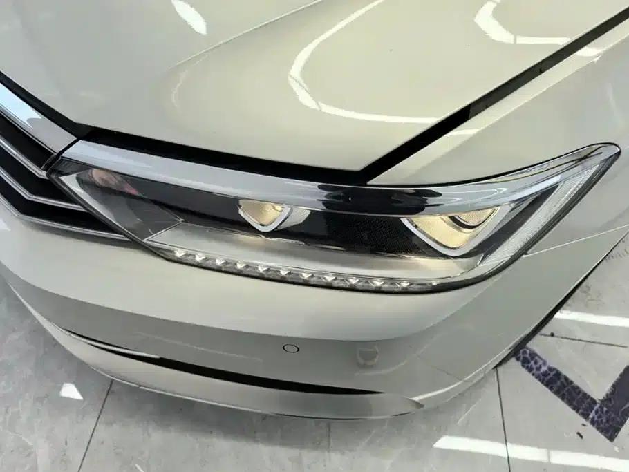 2018 Volkswagen Magotan 330TSI DSG Luxury — миниатюра 5