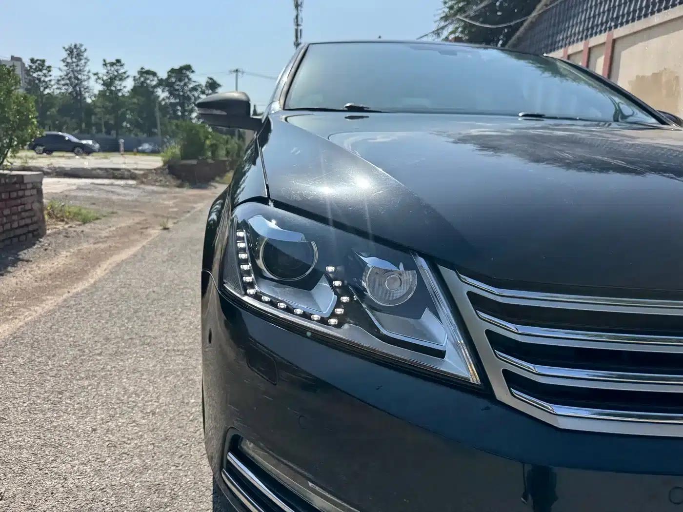 2013 Volkswagen Passat 2.0TSI Premium — миниатюра 23