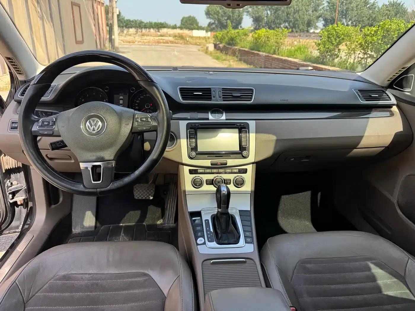 2013 Volkswagen Passat 2.0TSI Premium — миниатюра 9