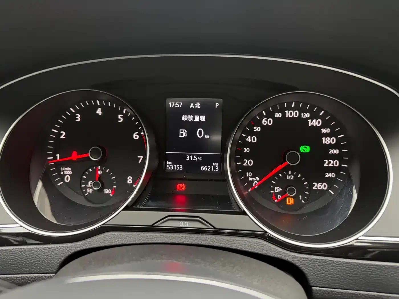 2019 Volkswagen Magotan 330TSI DSG Luxury Edition (China VI Emission Standard) — миниатюра 11