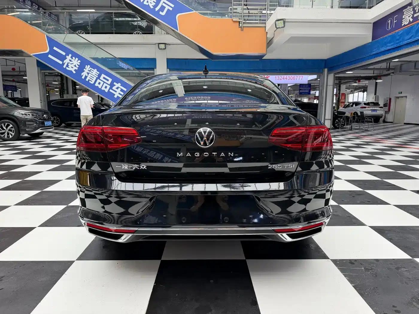 Magotan 2023 2 Millionth Unit Commemorative Edition 280TSI DSG Leading Model — миниатюра 18