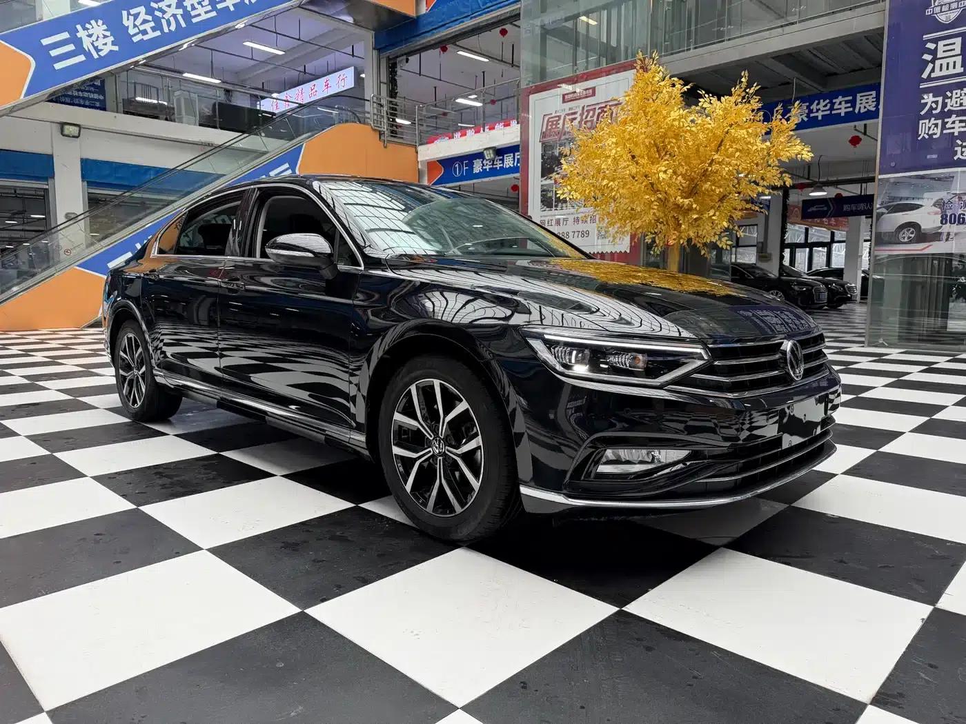Magotan 2023 2 Millionth Unit Commemorative Edition 280TSI DSG Leading Model — миниатюра 3