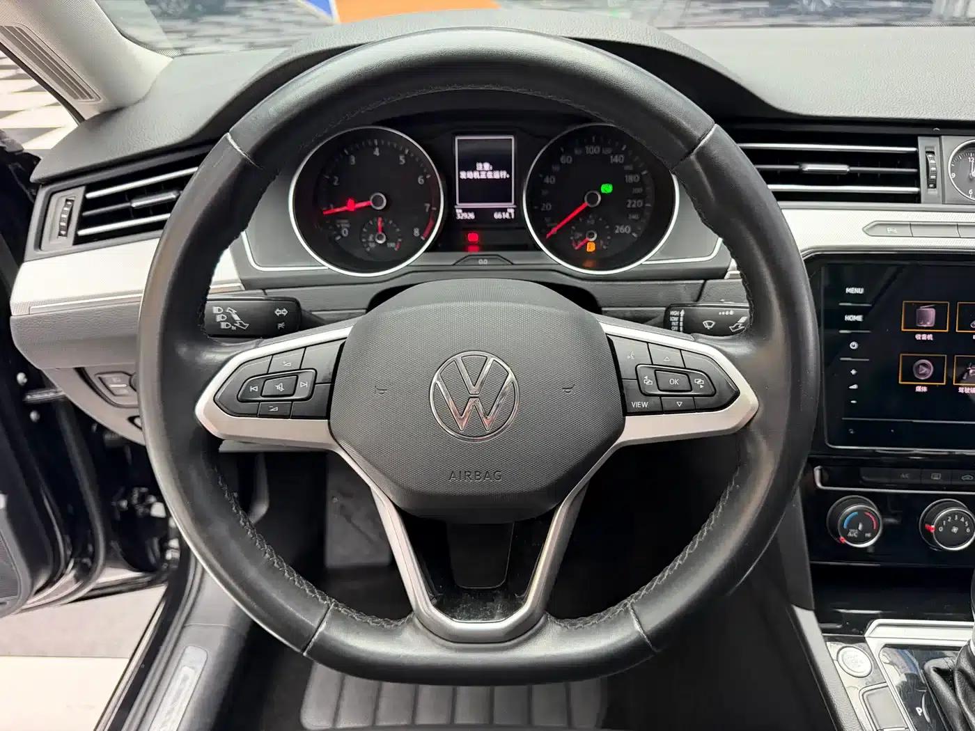 Magotan 2023 2 Millionth Unit Commemorative Edition 280TSI DSG Leading Model — миниатюра 8
