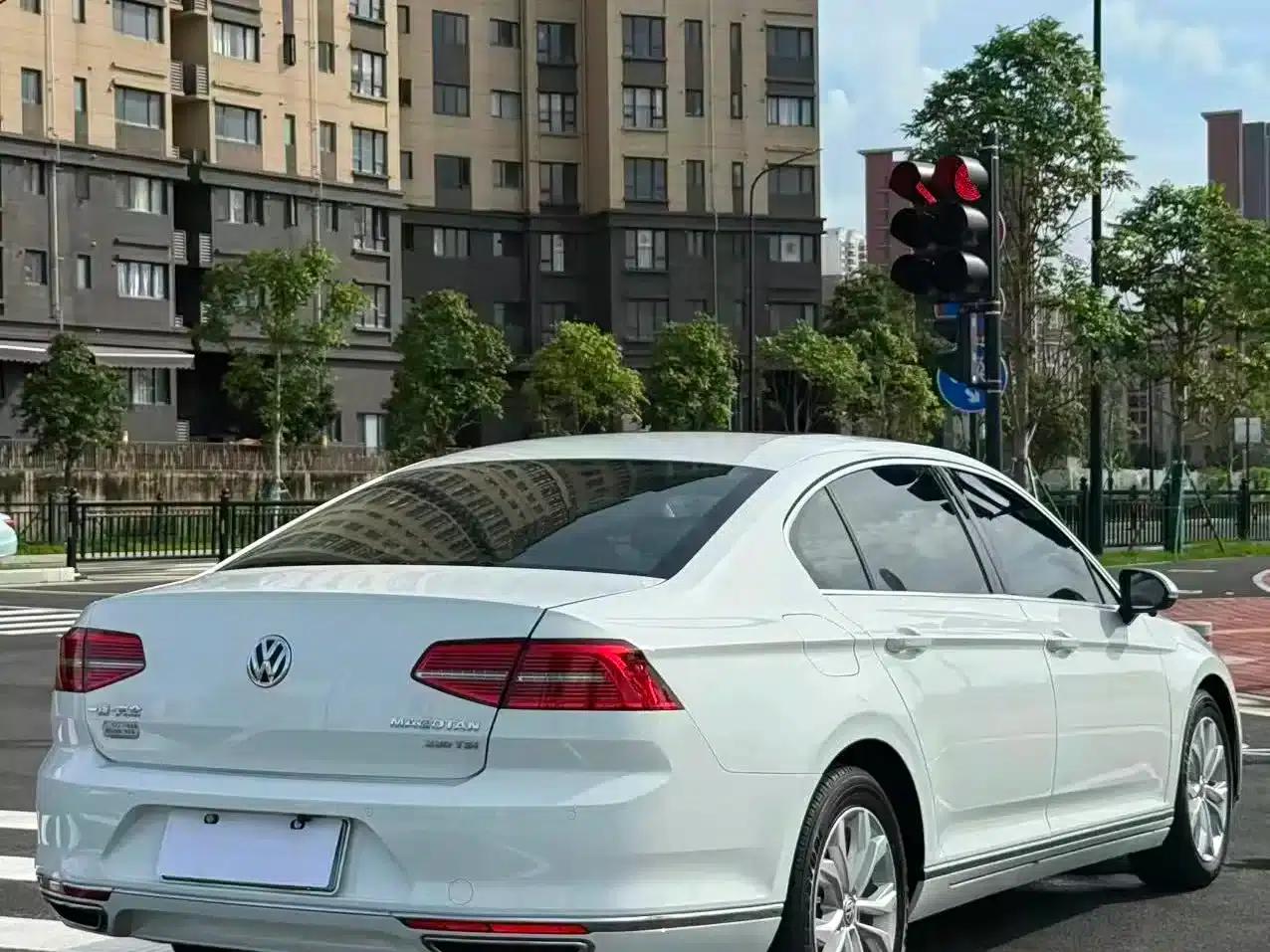 2018 Volkswagen Magotan 330TSI DSG Luxury — миниатюра 9